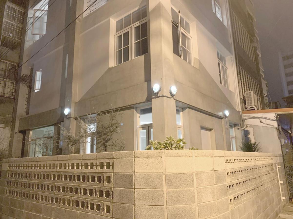 纳春公寓民宿 台南 外观 照片